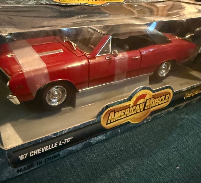 1:18 Scale 1967 American Muscle Chevelle L-78 Diecast Car - photo 3