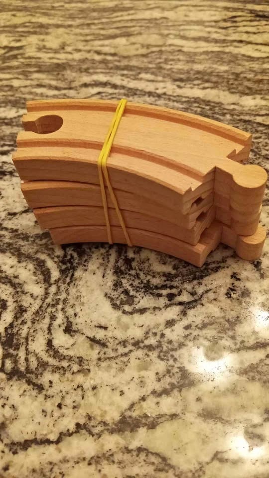 BRIO curved tracks 33337