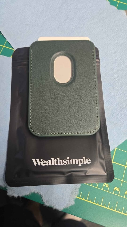 Wealthsimple Cardholder - photo 2