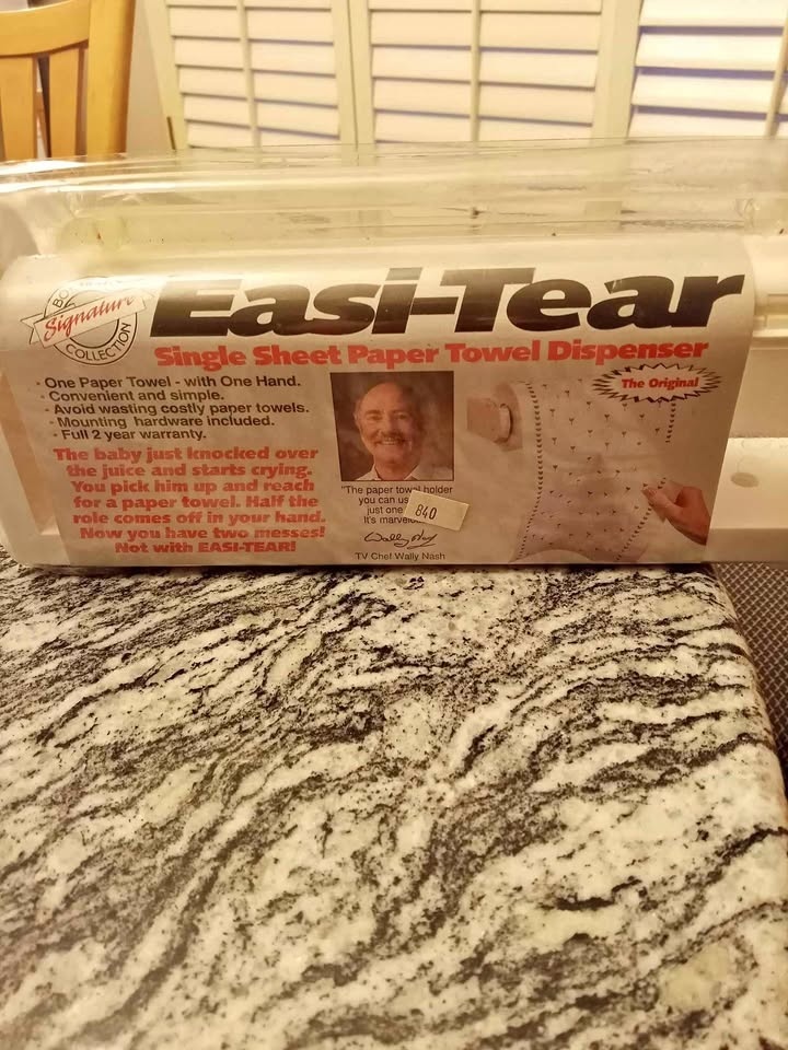 Easi-Tear Paper Towel Dispenser