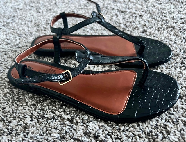 2 Pairs of New Sandals - Size 6 - photo 4