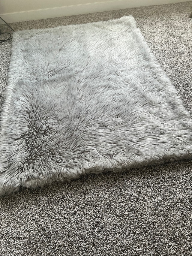 Faux Fur Throw - photo 4