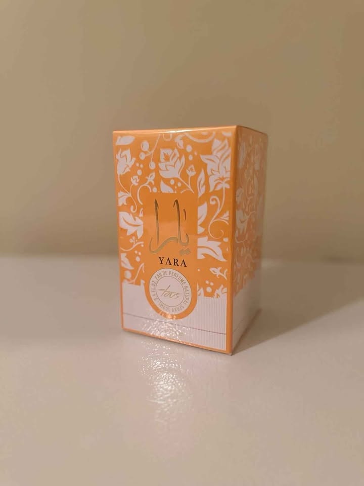 Lattafa Yara 100ml – The Viral Strawberry - photo 2
