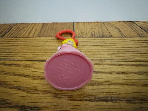 Princess Peach Keychain - photo 3