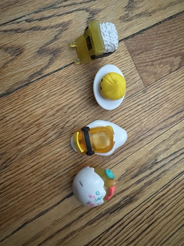 Gudetama And The Lazy Eggs Figures - photo 3