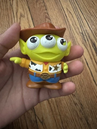 Toy Story Alien Figure - photo 4