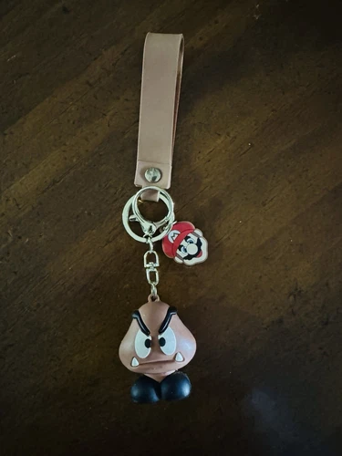 Super Mario Goomba Keychain - photo 2