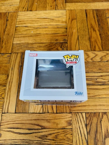 (2022) Funko Pop! Deluxe: Marvel - Hall of Armor: Iron Man Model - photo 3