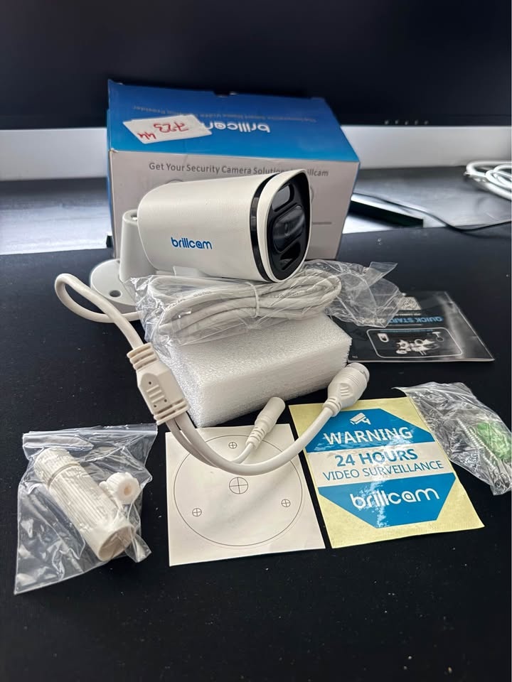 Brillcam Security Camera New in Box - photo 2