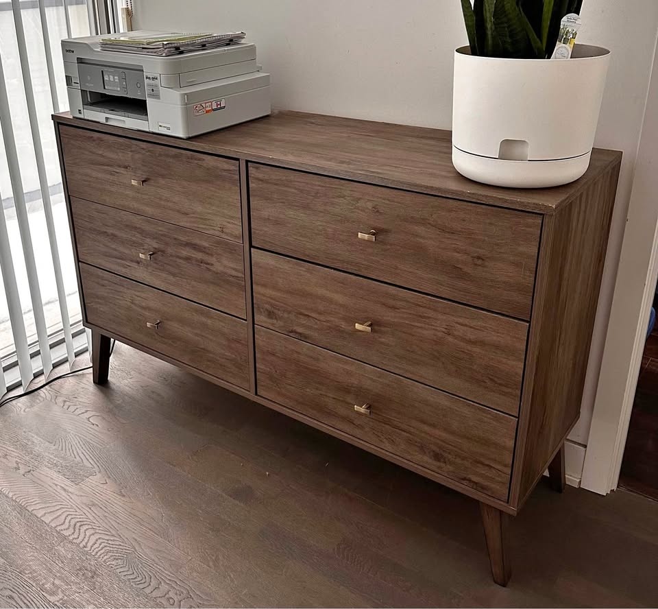Mid-Century Modern 6-Drawer Dresser – Walnut Finish – Wade Logan