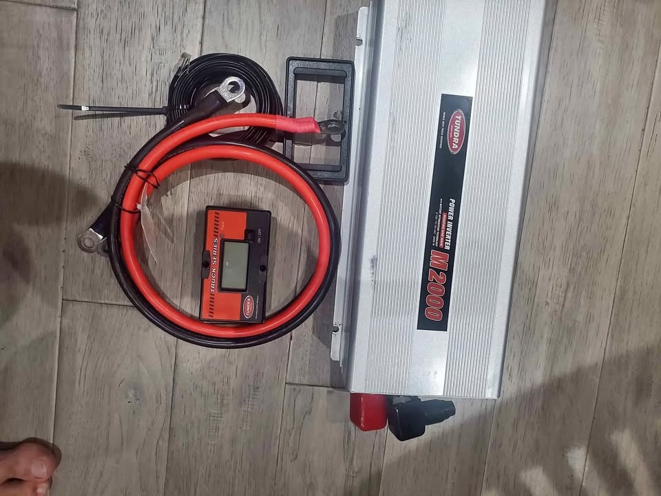 2000watt Power Inverter - Tundra M2000
