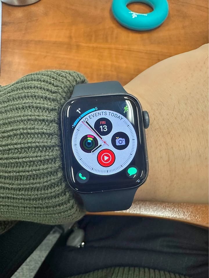 Apple Watch Series 5 40mm GPS