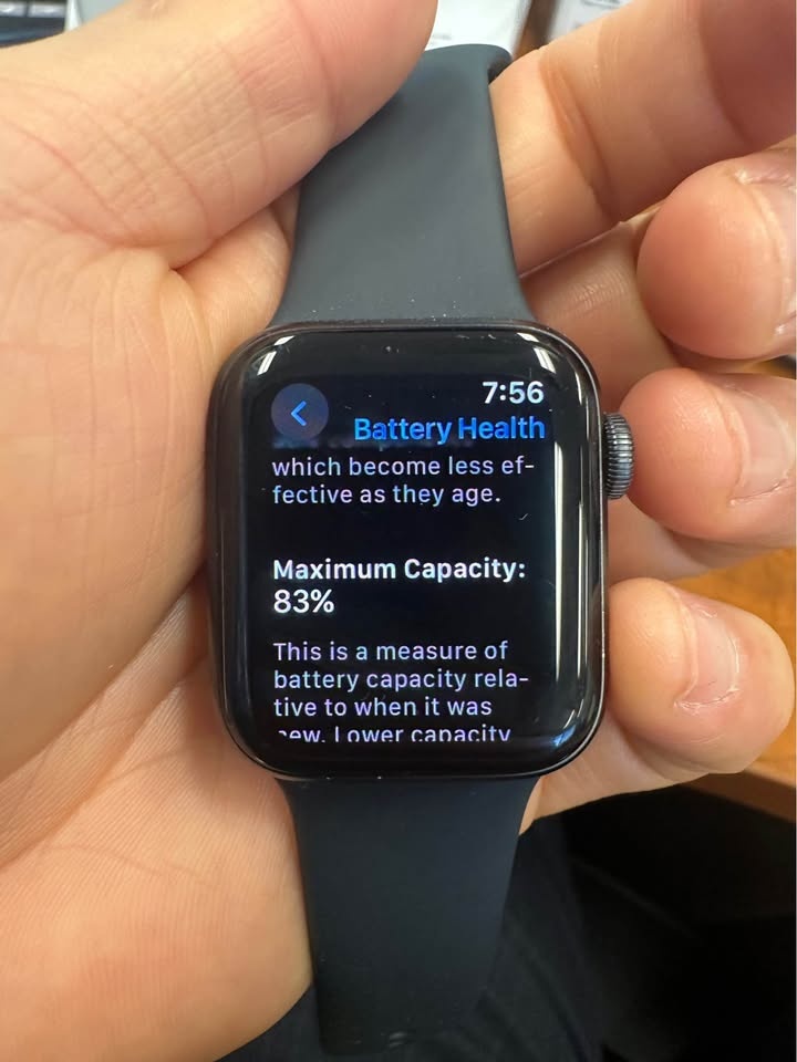 Apple Watch Series 5 40mm GPS - photo 4