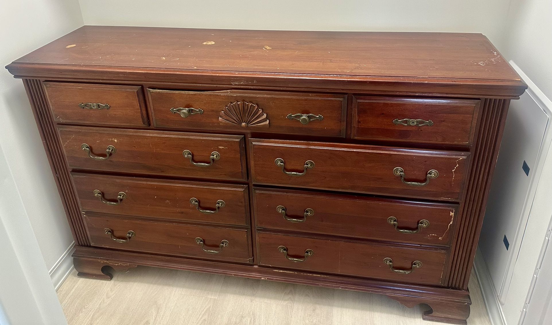 Wooden Dresser - photo 2