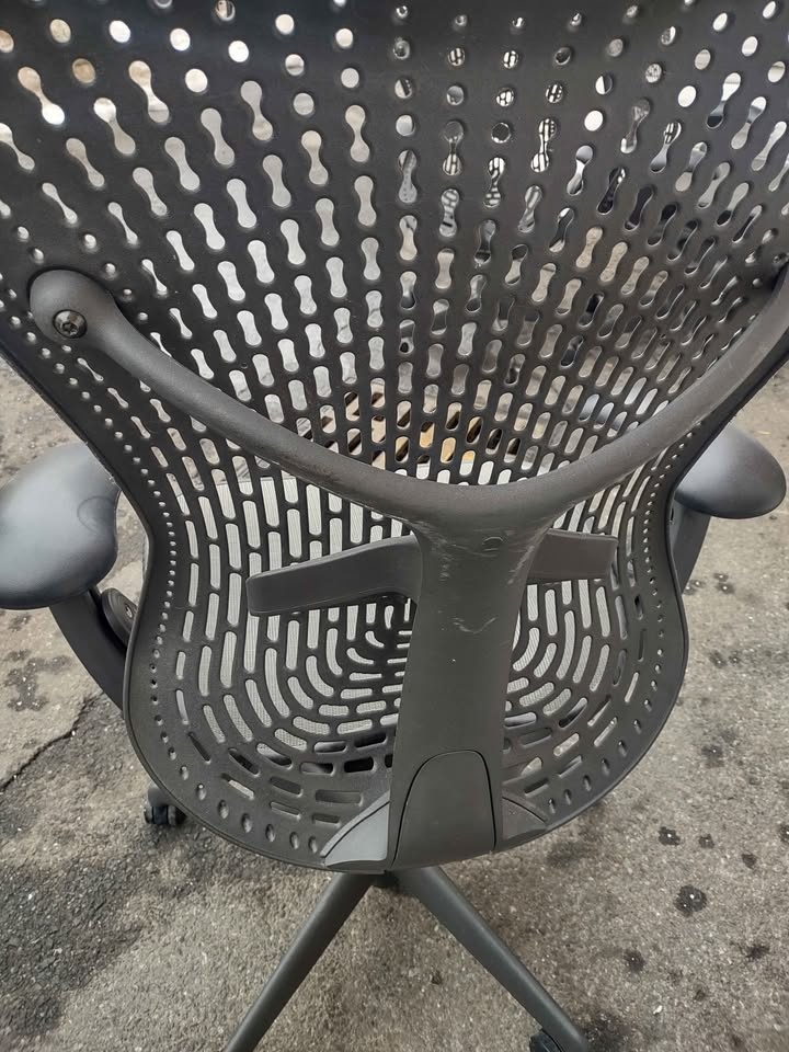Herman Miller Office Chair - photo 2