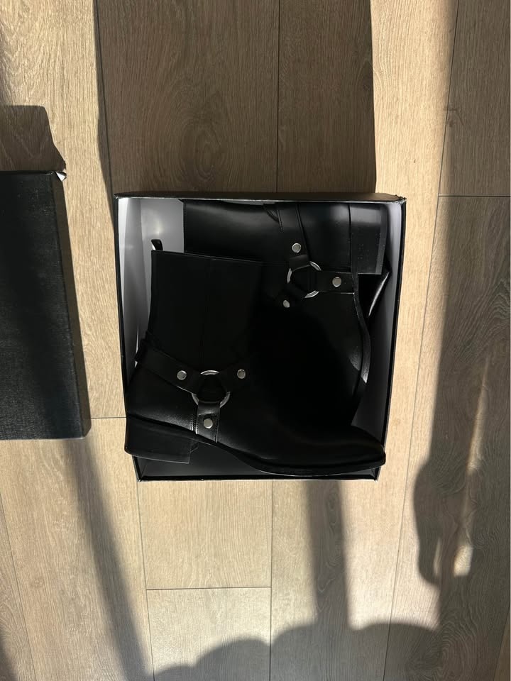 Saint Laurent Paris Black Leather Harness Boots - Size 41 - photo 3