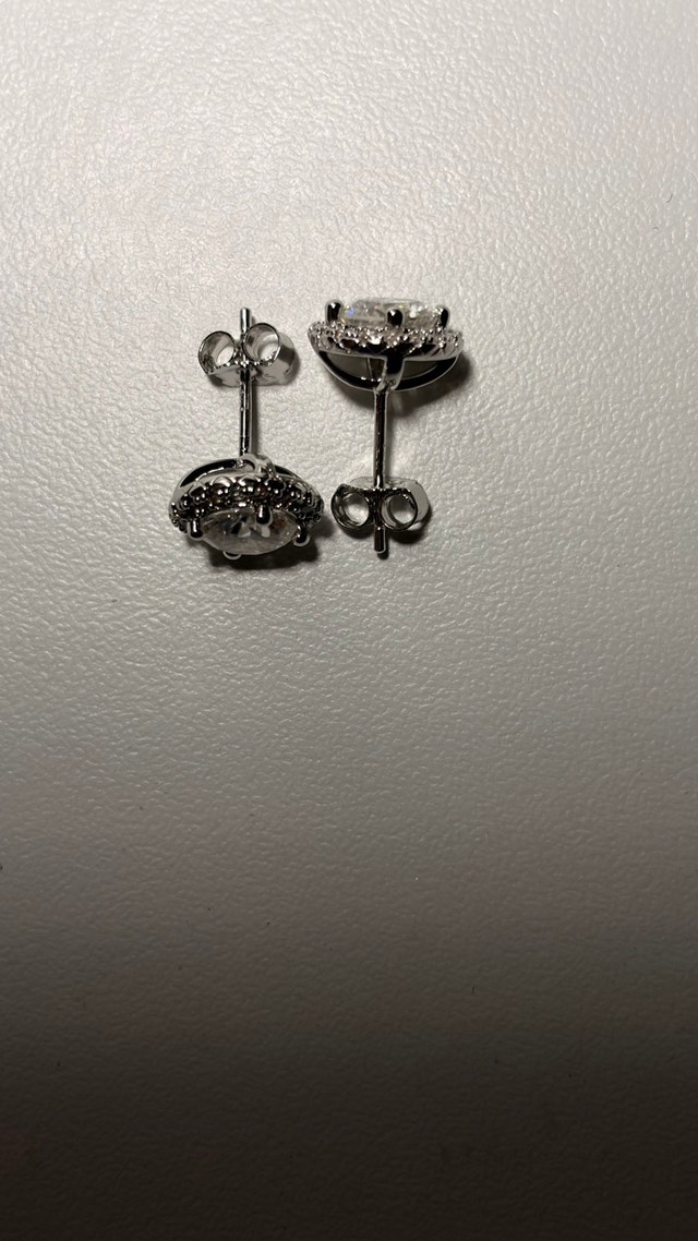 2Ct Round Cut VVS1/ D Lab Created Stud Earrings 14K White Gold - photo 3