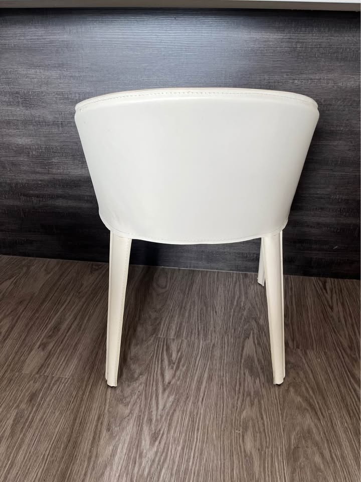 4 White Leather Dining Chairs - photo 4