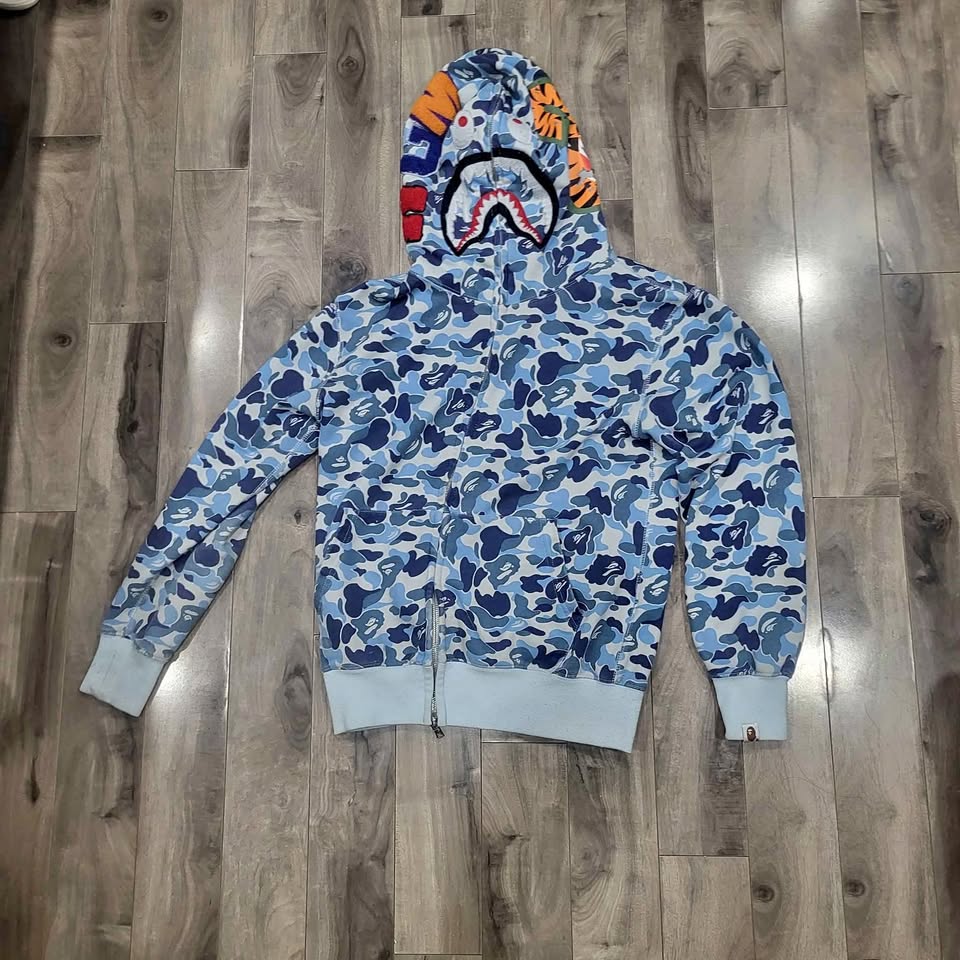 Bape hoodie Light blue.