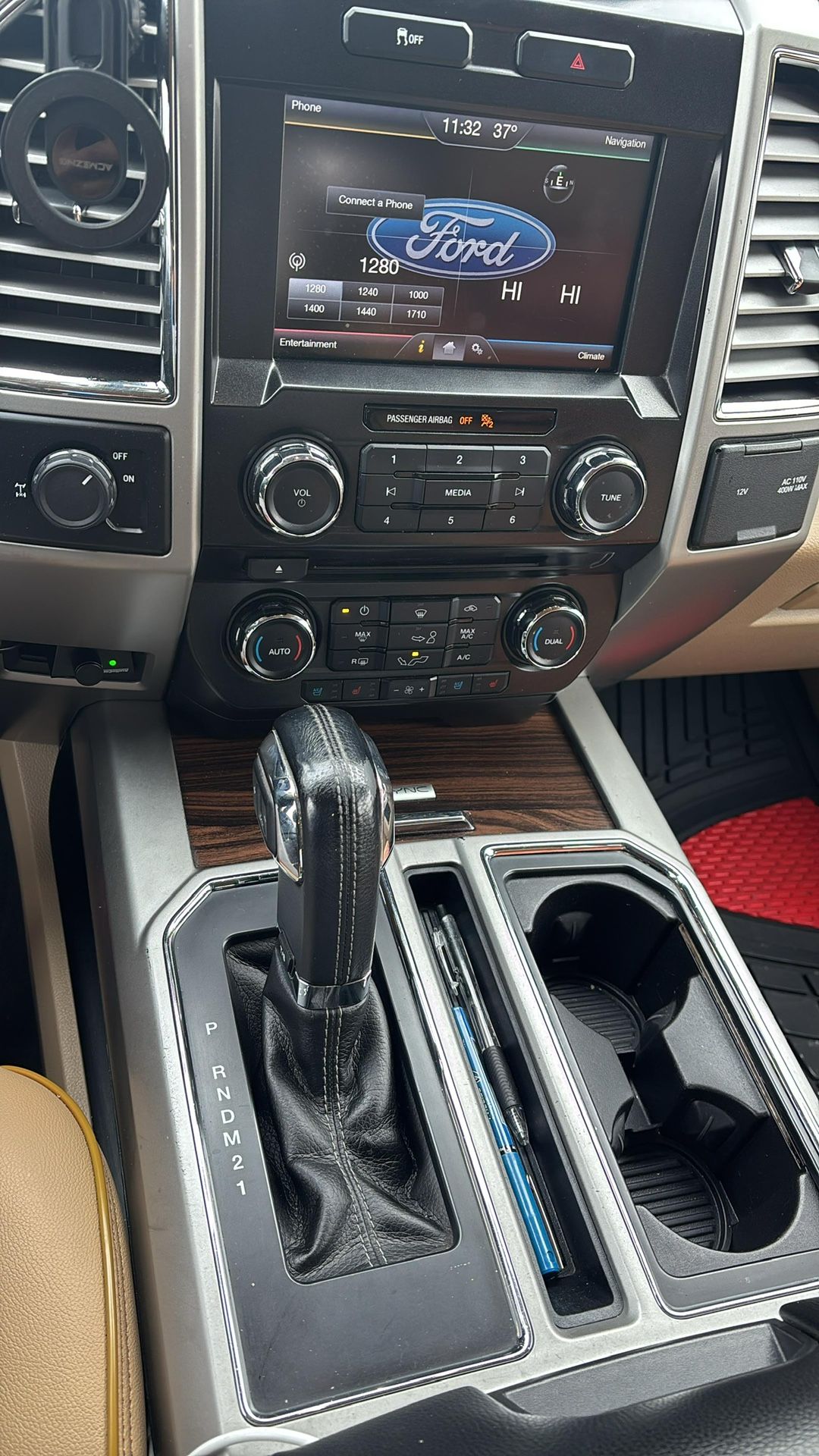 2015 Ford F-150 - photo 2