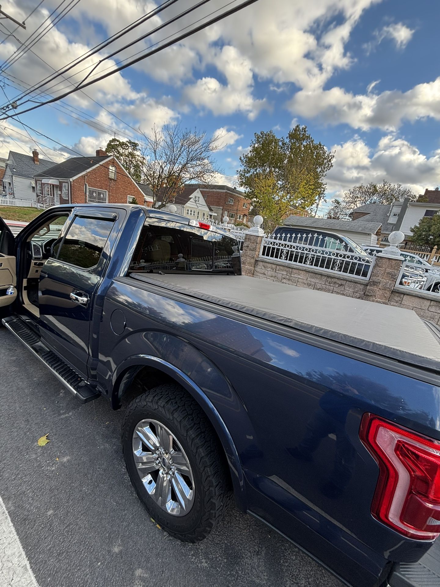 2015 Ford F-150 - photo 5