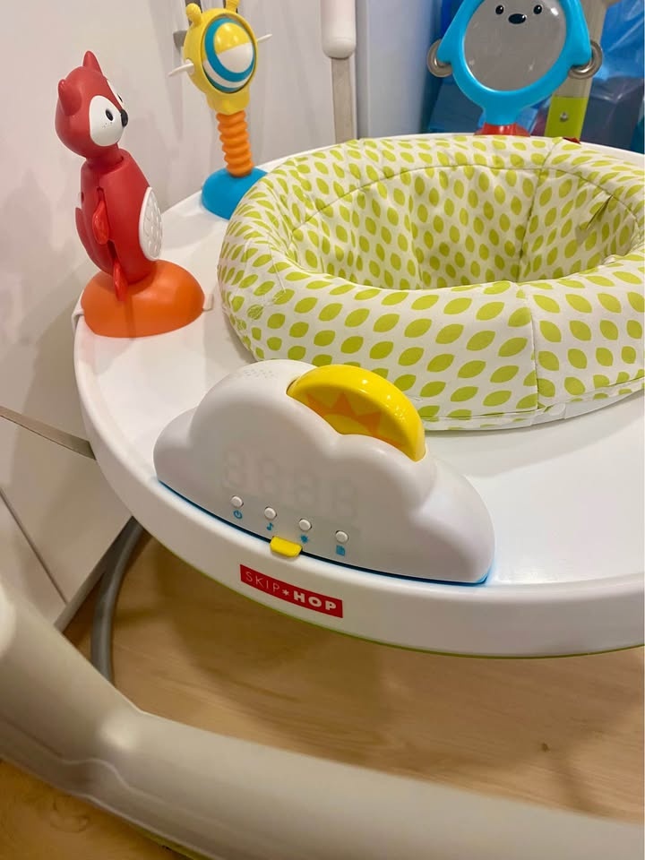 🥕 Skip Hop Explore & More Jumpscape Fold-Away Jumper - photo 3