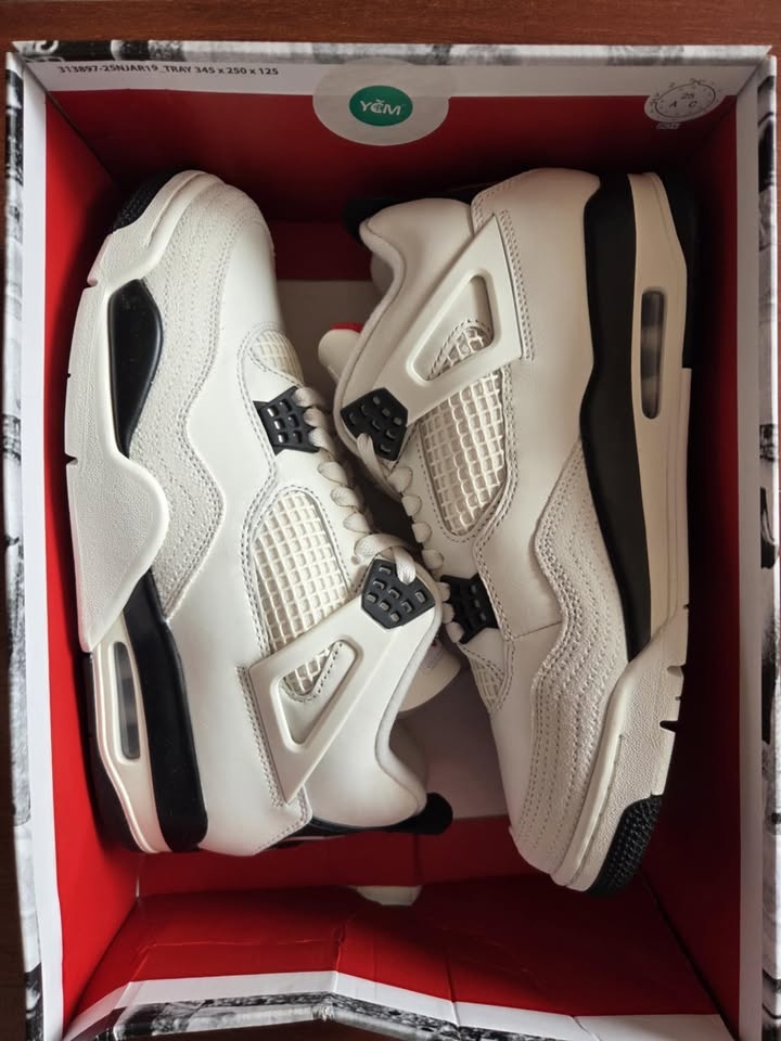 Jordan 4 Retro - Flight Club - photo 2