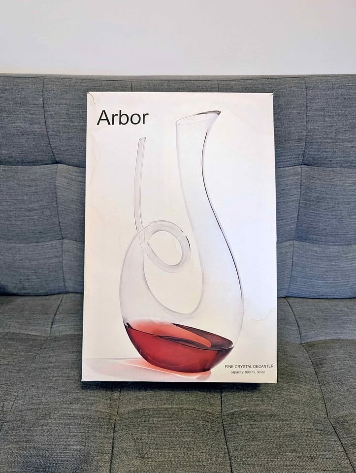 Fine Crystal Wine Decanter