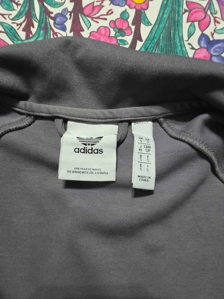 adidas men jacket size S - photo 4