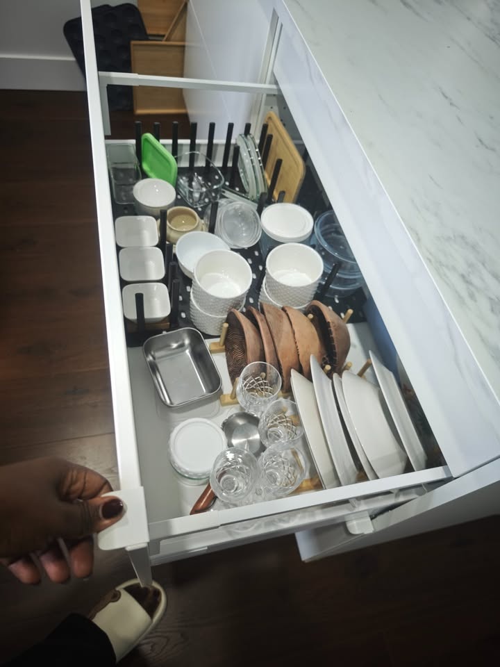 IKEA Kitchen Island - Ekbacken Countertop + Drawers - photo 4