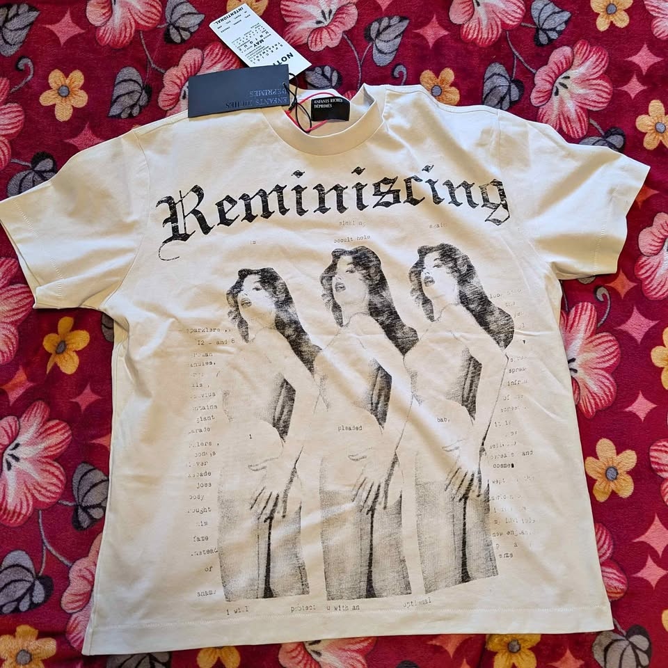 Erd Reminiscing T-shirt
