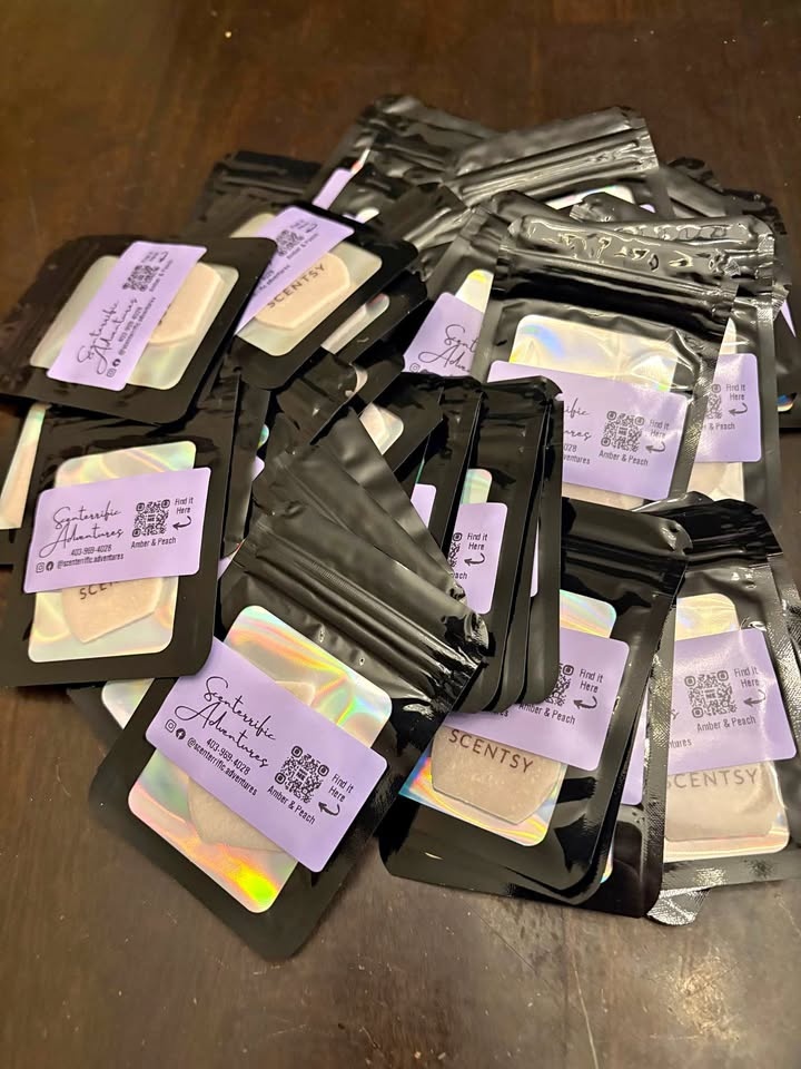 Free Scentsy Sample - Amber & Peach
