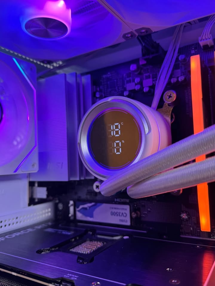 Ryzen 7 9700x | RTX 5070 | 32GB DDR5 | 1TB SSD - photo 4