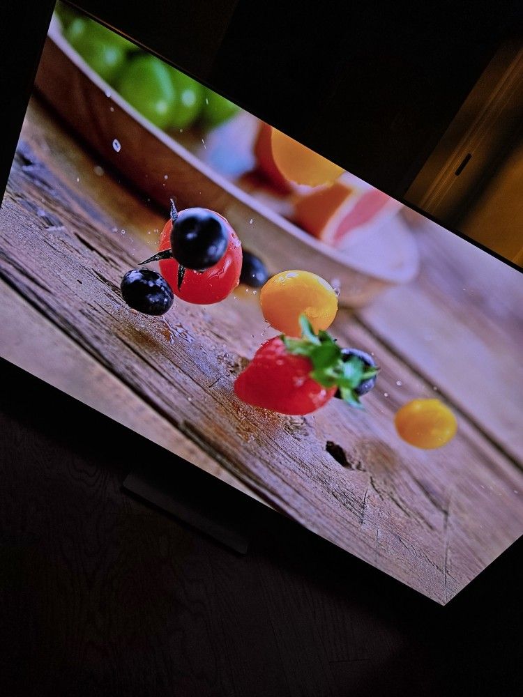 Samsung 65" S95B QD-OLED 4K 120Hz TV (2022) - photo 3