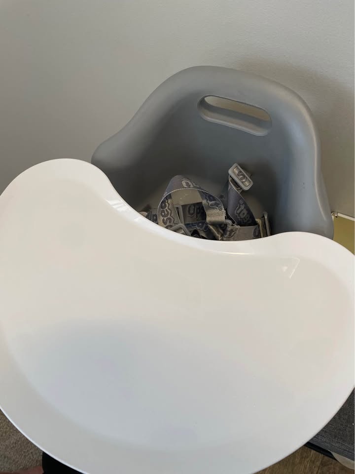 Upseat - only used 2x no food - photo 5