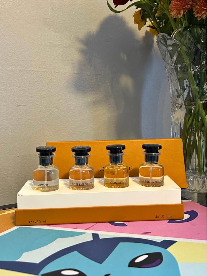 Louis Vuitton Perfume Travel Set (4x30ml) + Receipt