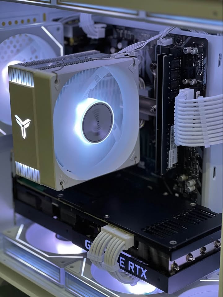 WHITE RTX 3080 Gaming PC - Ryzen 7 | 32GB RAM | 1TB NVMe SSD - photo 3