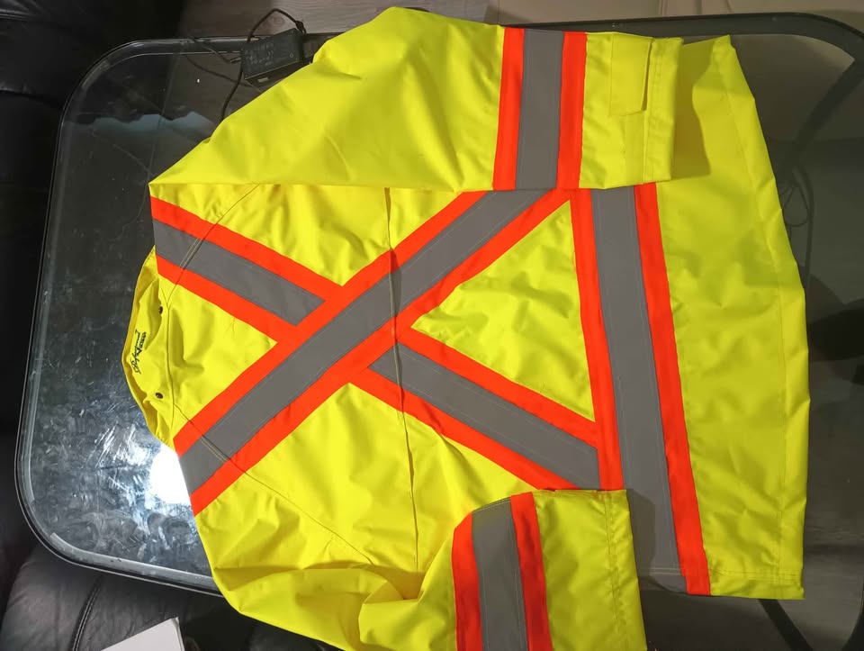 NEW Safety Rain Gear - photo 4