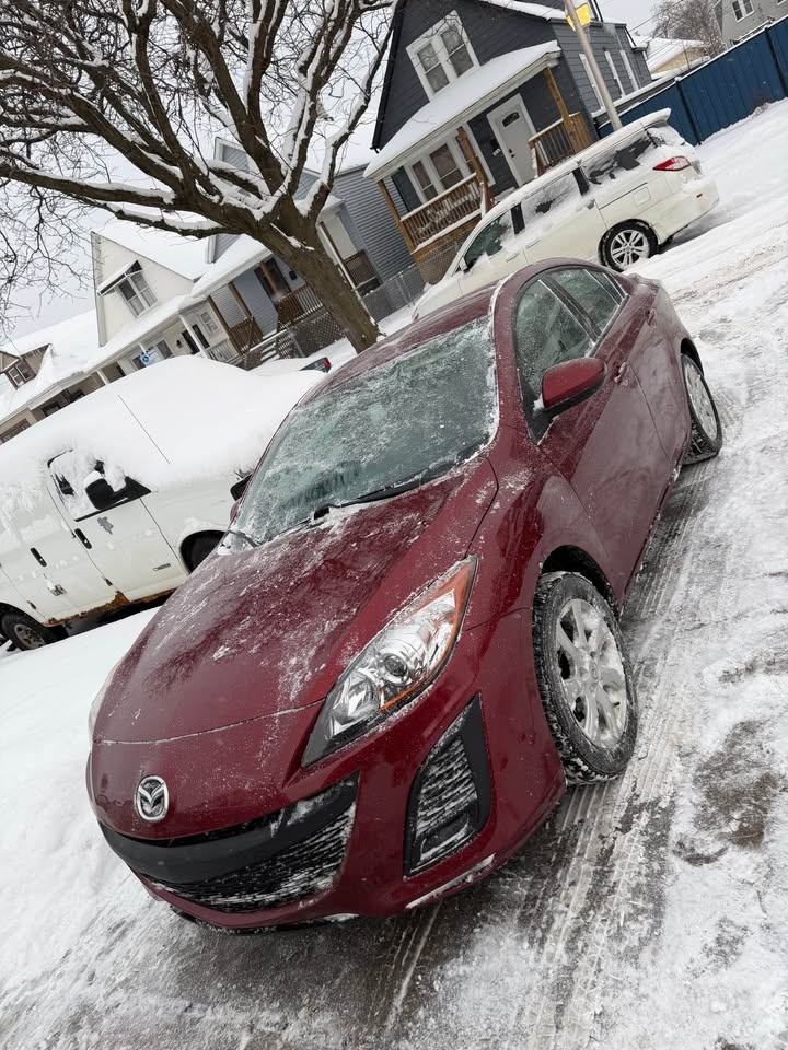 2010 Mazda MAZDA MAZDA3 Sport Sedan 4D - photo 2