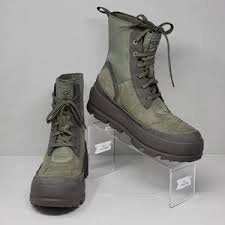 UGG Woman Boots NEW - photo 2