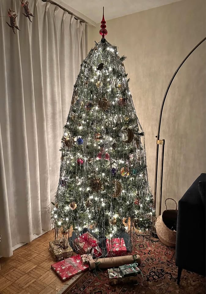 Free Artificial Christmas Tree