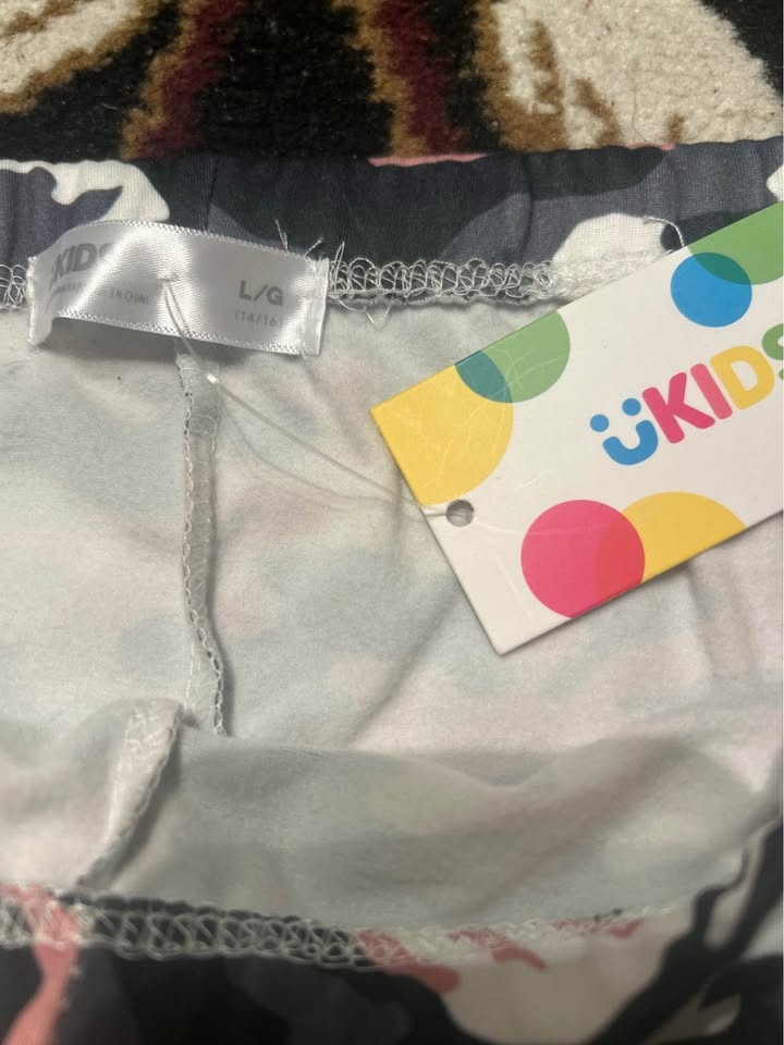 Girl size 14-16 pant and shorts BNWT - photo 5