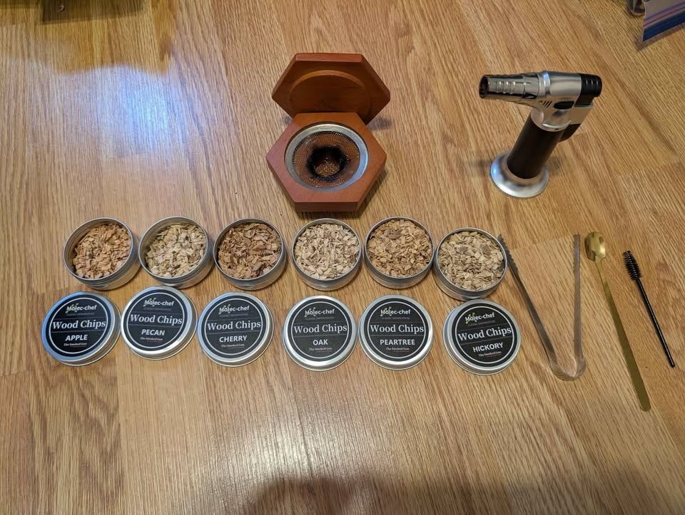 Molec-chef Cocktail Smoker Kit – Complete Set w/ Torch + 6 Wood - photo 2