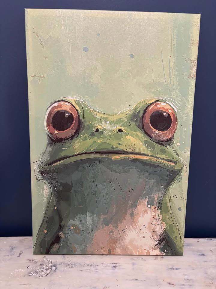 Awesome Green Frog Canvas - Ready To Hang Wall Art - photo 3