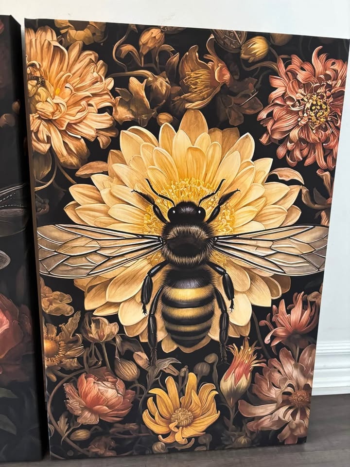 Floral Bee Canvas Wall Art
