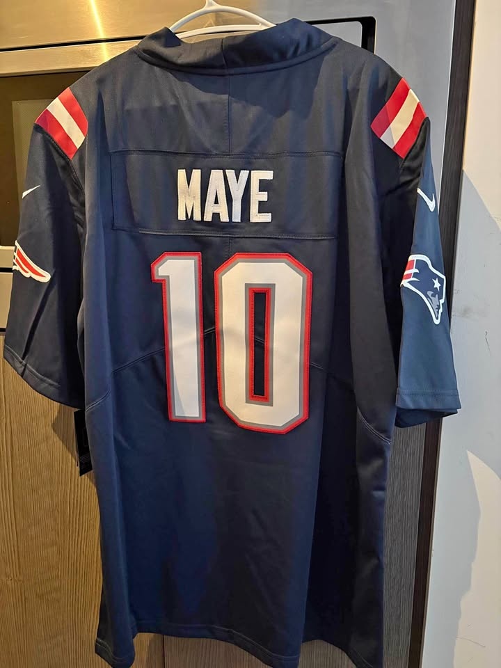 Nike Patriots Drake Maye #10 Jersey - New w/ Tags