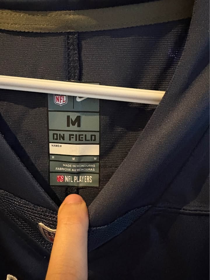 Nike Patriots Drake Maye #10 Jersey - New w/ Tags - photo 4