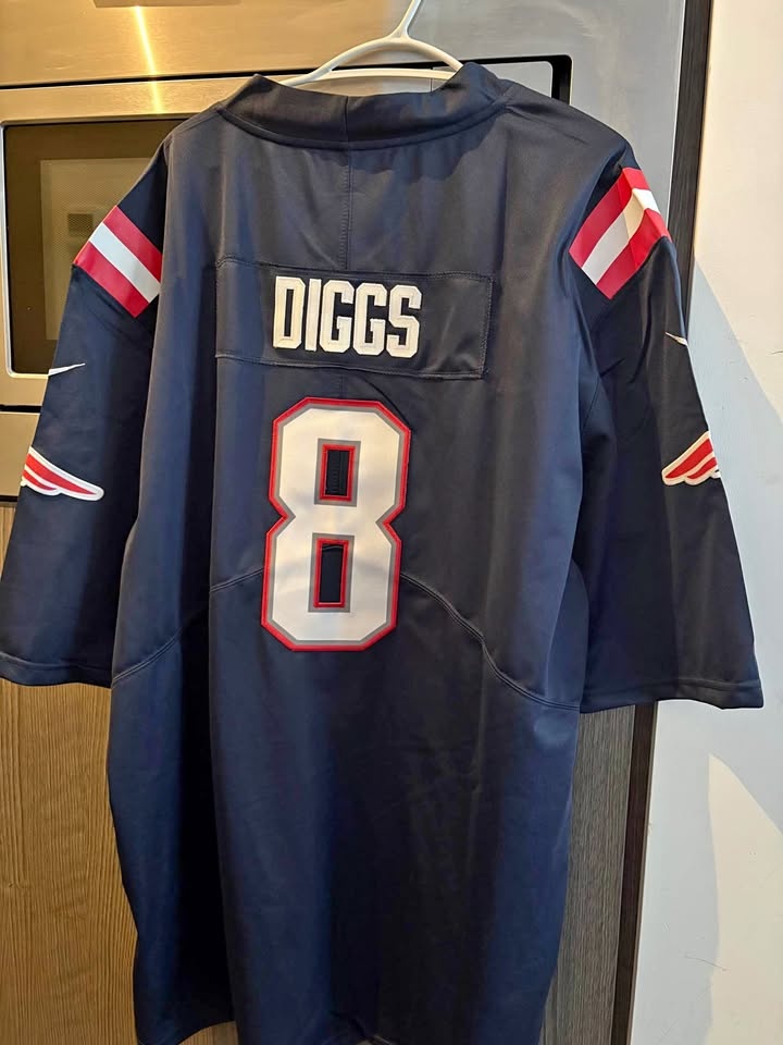 Nike Patriots Steffon Diggs Jersey - New w/ Tags