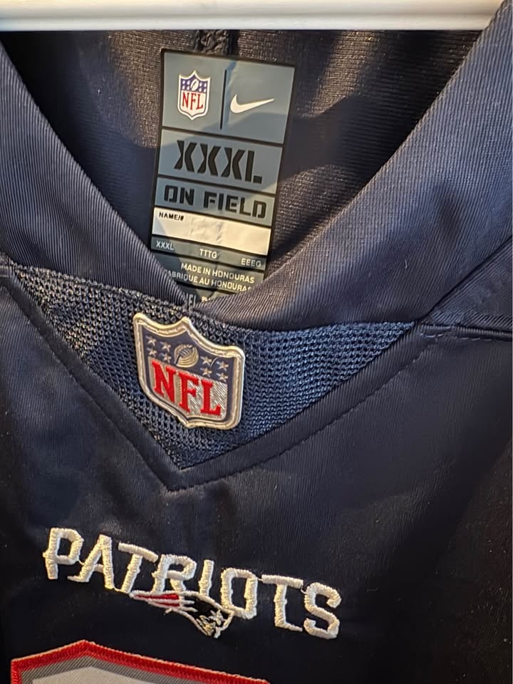 Nike Patriots Steffon Diggs Jersey - New w/ Tags - photo 4