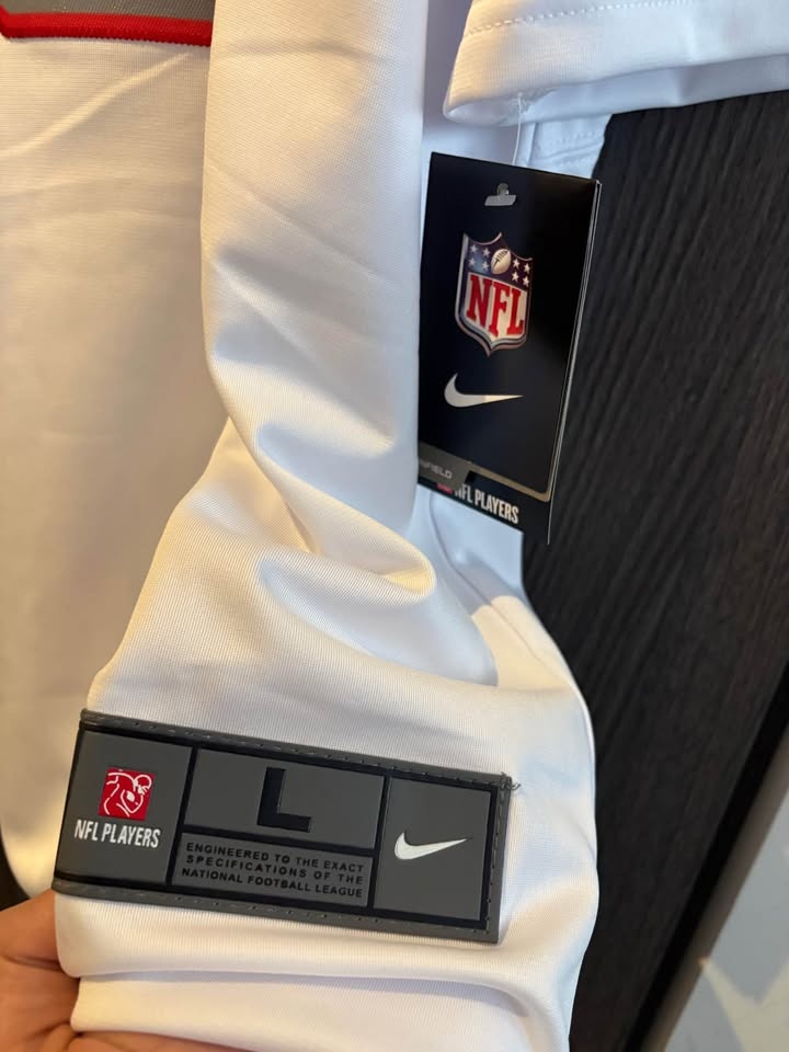 Nike Patriots Drake Maye White Jersey - New w/Tags - photo 3